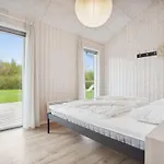 Сasa de vacaciones Hasten - 600m From The Sea By Interhome