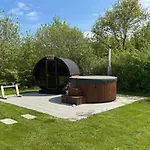 Hasten - 600m From The Sea By Interhome