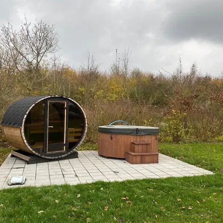 Hasten - 600m From The Sea By Interhome *