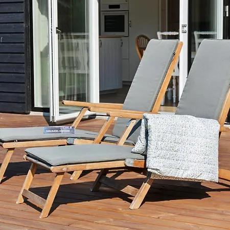 Hasten - 600m From The Sea By Interhome *