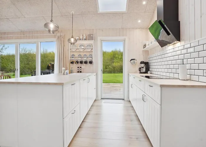 Hasten - 600m From The Sea By Interhome Holiday home *